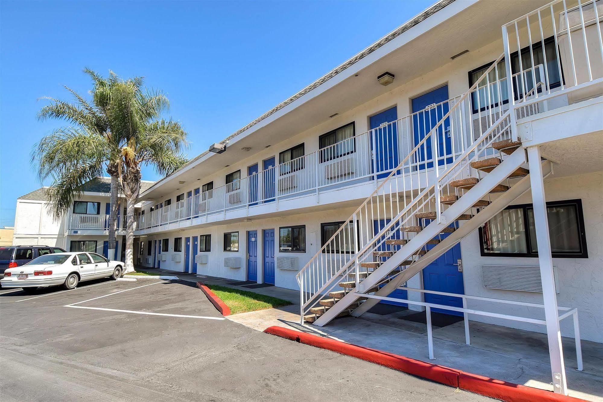 Motel 6-Harbor City, Ca - Los Angeles Κάρσον Εξωτερικό φωτογραφία