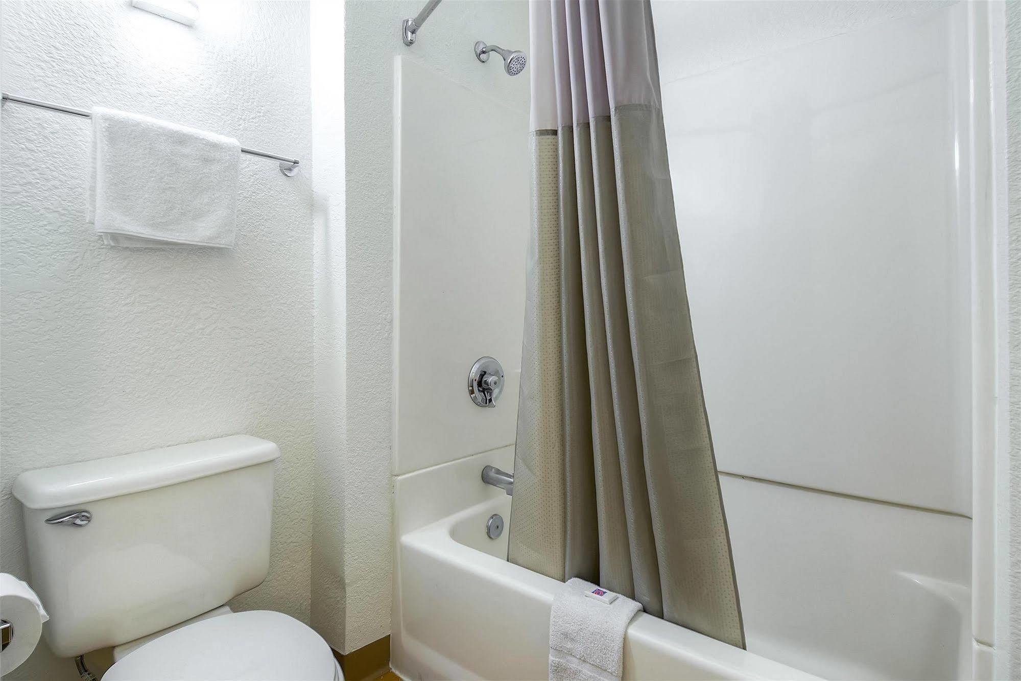 Motel 6-Harbor City, Ca - Los Angeles Κάρσον Εξωτερικό φωτογραφία